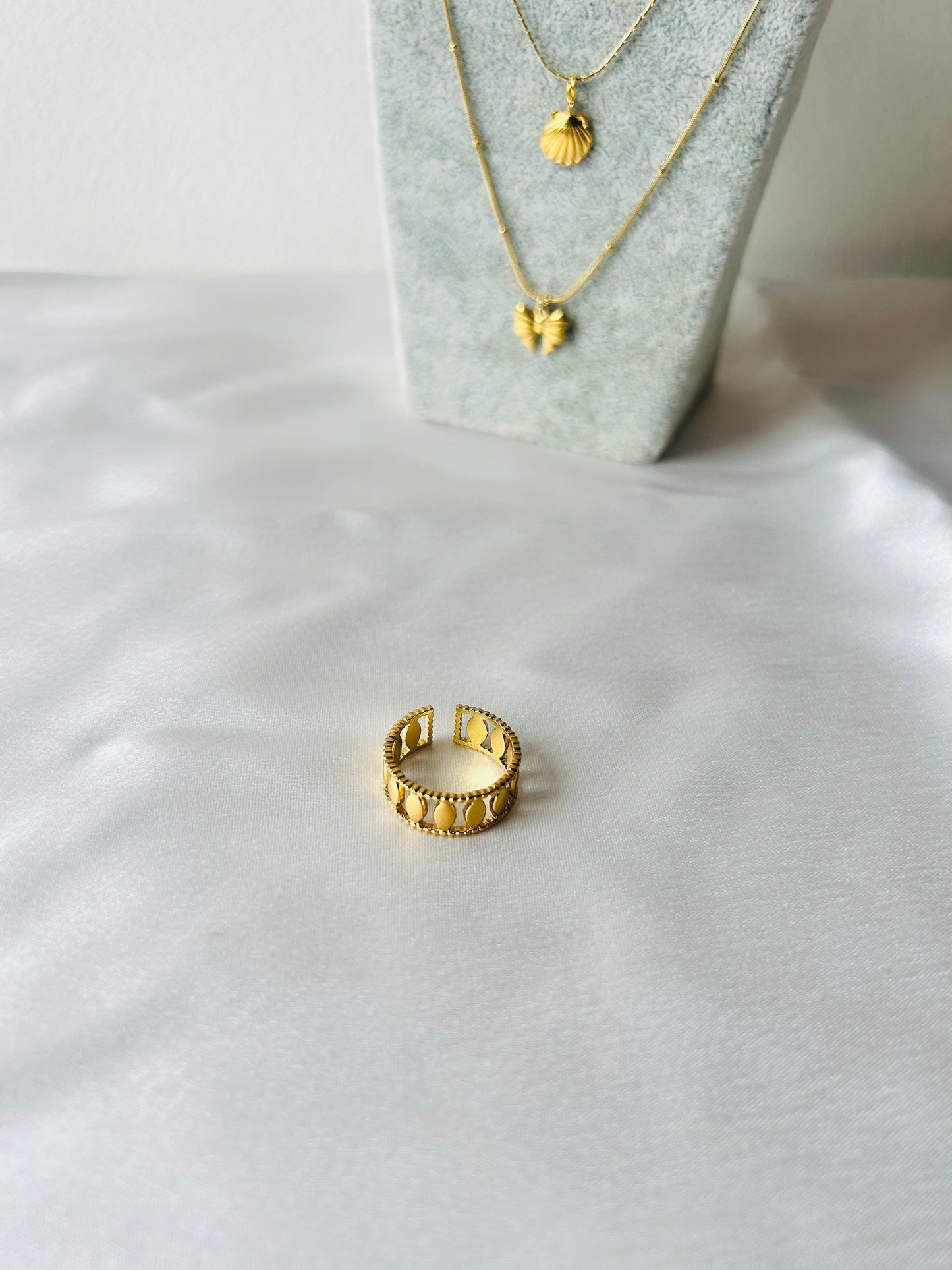 Band Ring