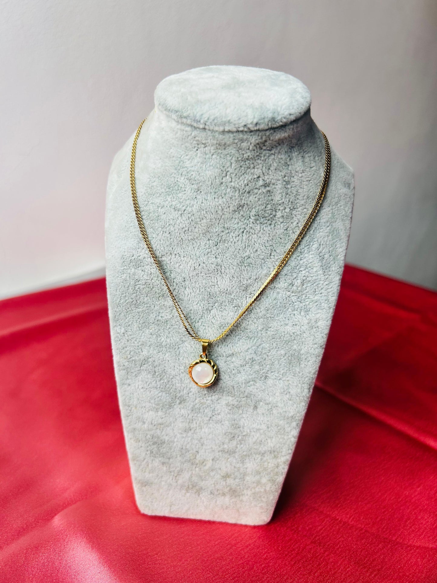 Water Pearl Necklace